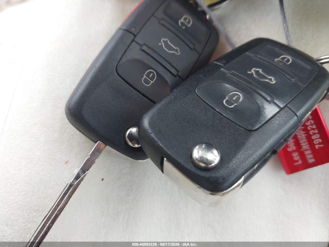 2008 Volkswagen Eos Komfort/turbo მანქანა იყიდება აუქციონზე, vin: WVWAA71F68V025996, აუქციონის ნომერი: 45893226