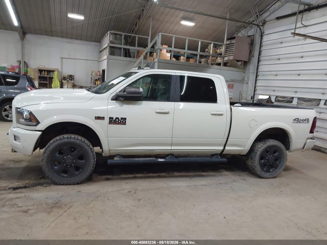 Продажа на аукционе авто 2017 Ram 2500 Laramie  4x4 6'4 Box, vin: 3C6UR5FJ0HG764420, номер лота: 45893236