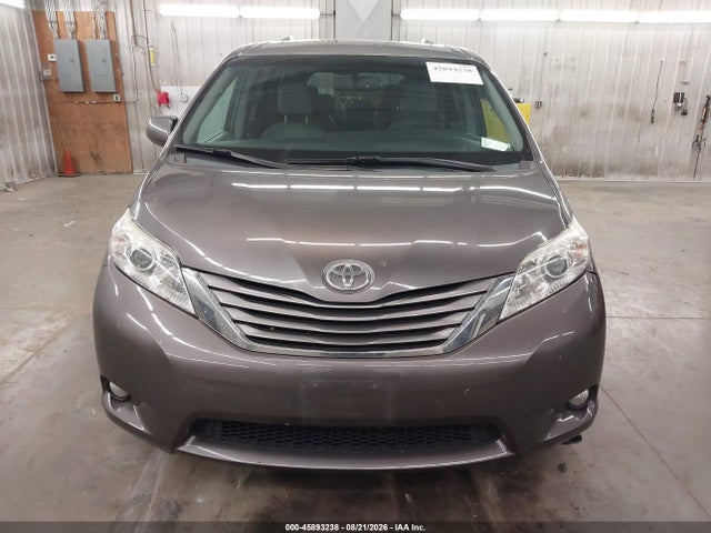 Продаж на аукціоні авто 2015 Toyota Sienna Xle 8 Passenger, vin: 5TDYK3DC5FS545314, номер лоту: 45893238