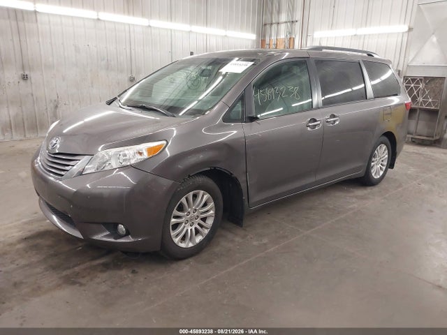 Продаж на аукціоні авто 2015 Toyota Sienna Xle 8 Passenger, vin: 5TDYK3DC5FS545314, номер лоту: 45893238