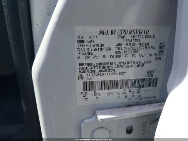 45893240 :رقم المزاد ، 1FT8W4DTXGED16371 vin ، 2016 Ford F-450 Xl مزاد بيع