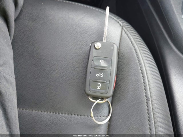 Aukcja sprzedaży 2012 Volkswagen Beetle 2.5l, vin: 3VWJP7AT9CM619244, numer aukcji: 45893243