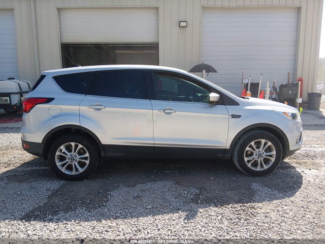 Ford ESCAPE SE 2019 1FMCU9GD2KUB90731 Image 13