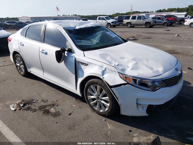 Продажа на аукционе авто 2016 Kia Optima Ex, vin: 5XXGU4L35GG075012, номер лота: 45893304