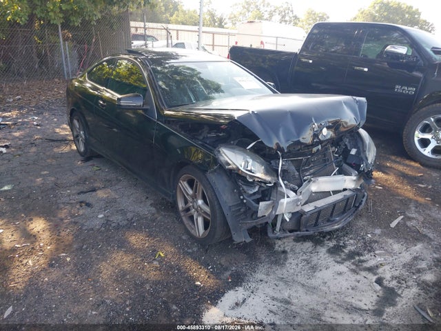 Продажа на аукционе авто 2015 Mercedes-benz C 250, vin: WDDGJ4HB6FG366995, номер лота: 45893310