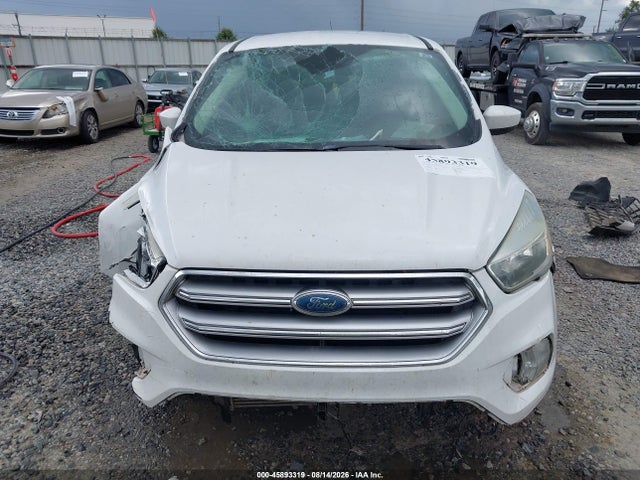 2017 Ford Escape Se მანქანა იყიდება აუქციონზე, vin: 1FMCU0G91HUB67974, აუქციონის ნომერი: 45893319