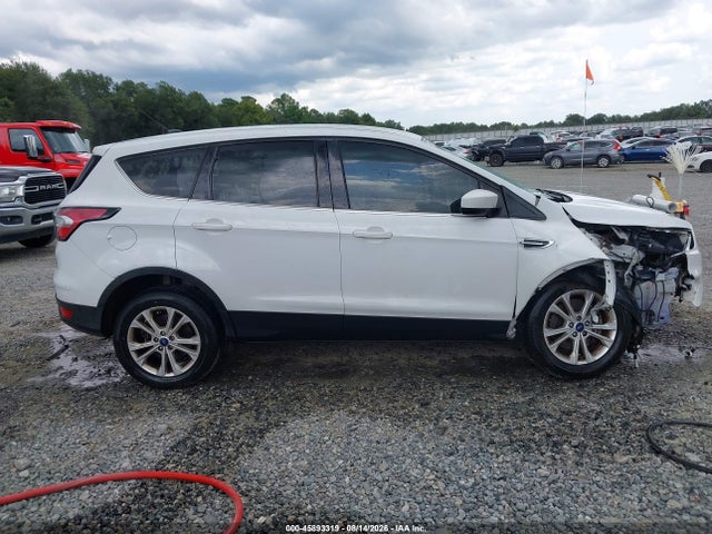 2017 Ford Escape Se მანქანა იყიდება აუქციონზე, vin: 1FMCU0G91HUB67974, აუქციონის ნომერი: 45893319
