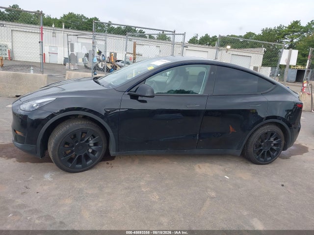 45893358 :رقم المزاد ، 7SAYGAEE7PF857648 vin ، 2023 Tesla Model Y Awd/long Range Dual Motor All-wheel Drive مزاد بيع