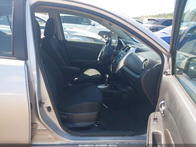 2017 Nissan Versa 1.6 Sv მანქანა იყიდება აუქციონზე, vin: 3N1CN7AP3HL893074, აუქციონის ნომერი: 45893372