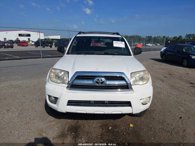Auction sale of the 2006 Toyota 4runner Sr5 V6, vin: JTEZU14RX68048072, lot number: 45893387