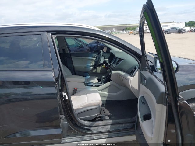 45893389 :رقم المزاد ، KM8J3CA47JU642123 vin ، 2018 Hyundai Tucson Sel مزاد بيع
