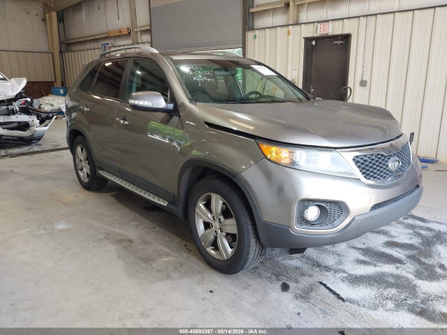 2013 Kia Sorento Ex V6 მანქანა იყიდება აუქციონზე, vin: 5XYKUDA25DG372342, აუქციონის ნომერი: 45893397