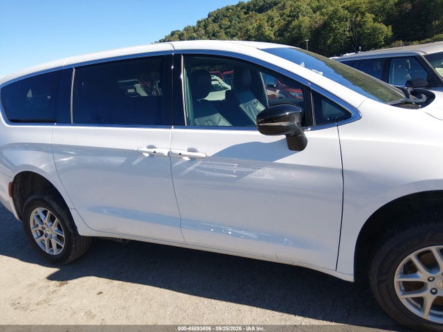 2025 Chrysler Voyager Lx მანქანა იყიდება აუქციონზე, vin: 2C4RC1CG9SR533311, აუქციონის ნომერი: 45893406
