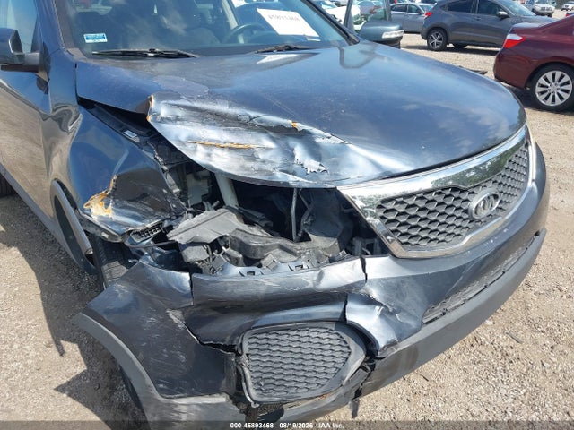 45893468 :رقم المزاد ، 5XYKT4A21BG158903 vin ، 2011 Kia Sorento Lx V6 مزاد بيع