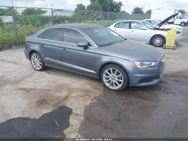 Продаж на аукціоні авто 2015 Audi A3 2.0t Premium, vin: WAUBFGFF2F1003090, номер лоту: 45893515
