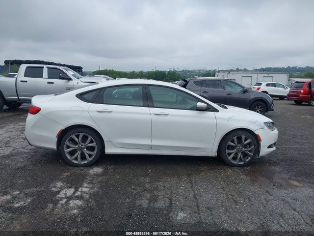 Chrysler 200 S 2015 1C3CCCDG3FN624128 Image 13