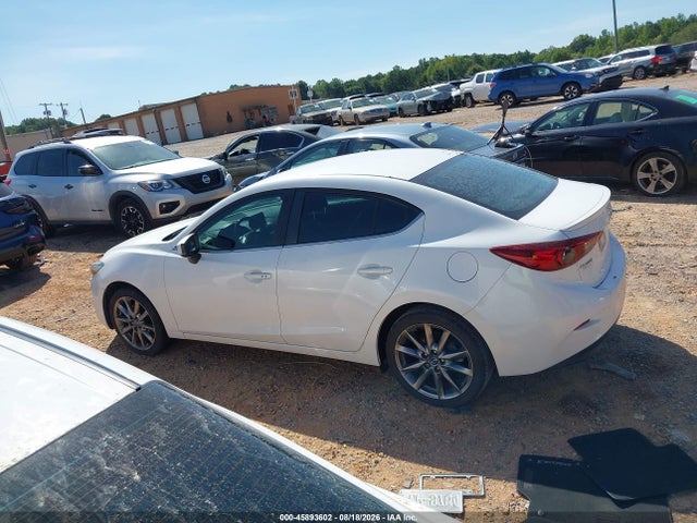 Продаж на аукціоні авто 2018 Mazda Mazda3 Touring, vin: 3MZBN1V3XJM163964, номер лоту: 45893602