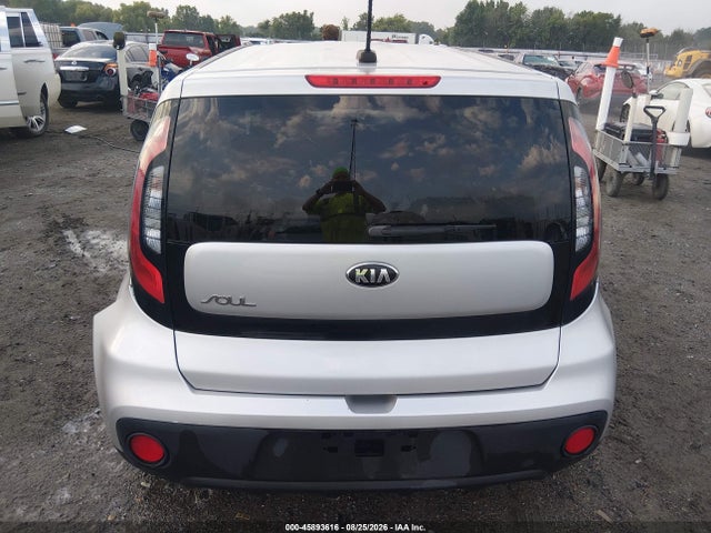 Aukcja sprzedaży 2017 Kia Soul, vin: KNDJN2A25H7428845, numer aukcji: 45893616