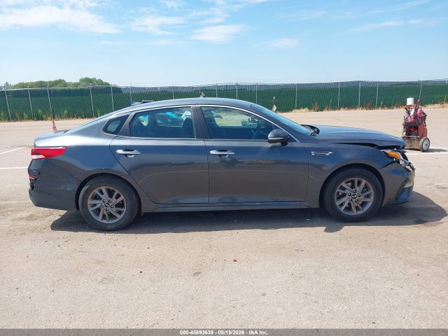 Auction sale of the 2020 Kia Optima Lx, vin: 5XXGT4L35LG387568, lot number: 45893639