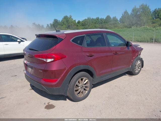 Продажа на аукционе авто 2016 Hyundai Tucson Se, vin: KM8J3CA41GU105336, номер лота: 45893642