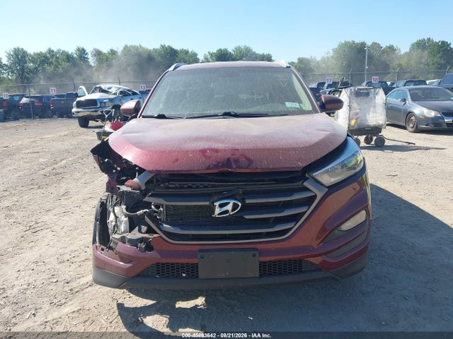 Продажа на аукционе авто 2016 Hyundai Tucson Se, vin: KM8J3CA41GU105336, номер лота: 45893642