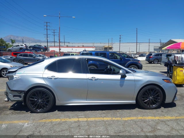 Auction sale of the 2022 Toyota Camry Xse Awd, vin: 4T1K61BK3NU066341, lot number: 45893700