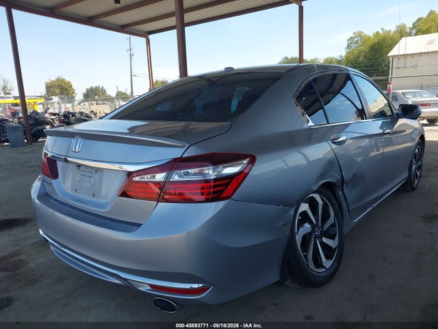 Honda ACCORD EX 2017 1HGCR2F76HA223704 Image 4