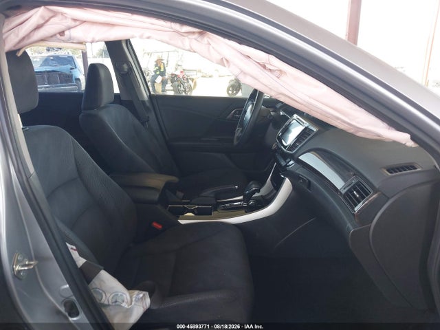 Honda ACCORD EX 2017 1HGCR2F76HA223704 Image 5