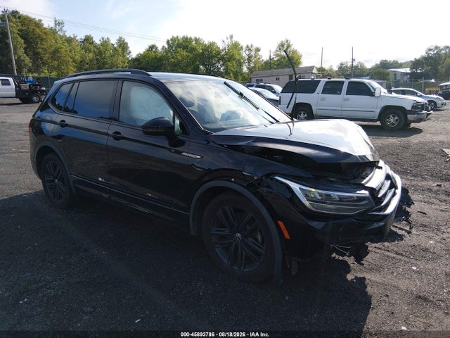 Aukcja sprzedaży 2022 Volkswagen Tiguan 2.0t Se R-line Black, vin: 3VV8B7AX3NM061611, numer aukcji: 45893786