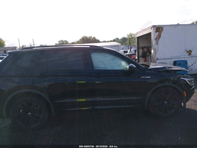 Aukcja sprzedaży 2022 Volkswagen Tiguan 2.0t Se R-line Black, vin: 3VV8B7AX3NM061611, numer aukcji: 45893786