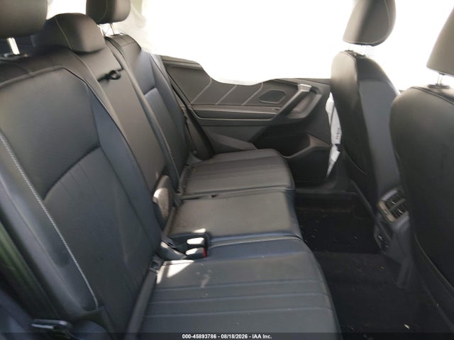 Aukcja sprzedaży 2022 Volkswagen Tiguan 2.0t Se R-line Black, vin: 3VV8B7AX3NM061611, numer aukcji: 45893786