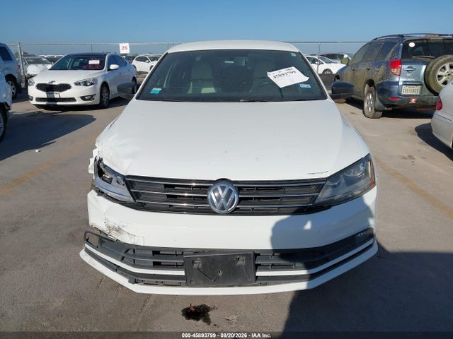 3VWD17AJ1HM388098 Volkswagen Jetta 1.8t Sport
