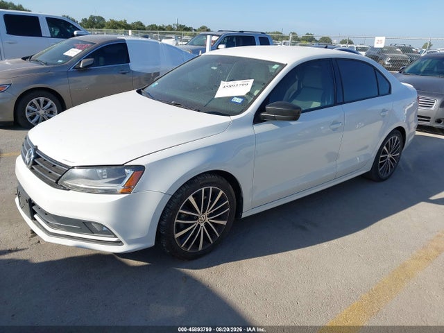 3VWD17AJ1HM388098 Volkswagen Jetta 1.8t Sport