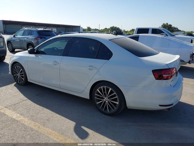 3VWD17AJ1HM388098 Volkswagen Jetta 1.8t Sport