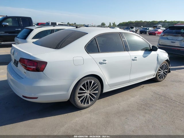 3VWD17AJ1HM388098 Volkswagen Jetta 1.8t Sport