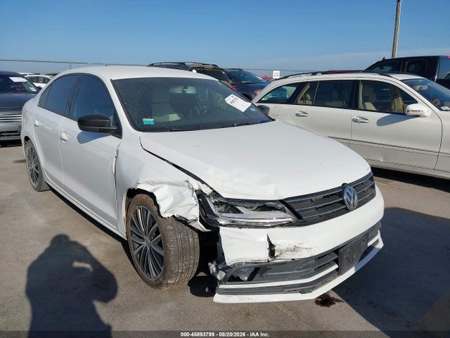 3VWD17AJ1HM388098 Volkswagen Jetta 1.8t Sport