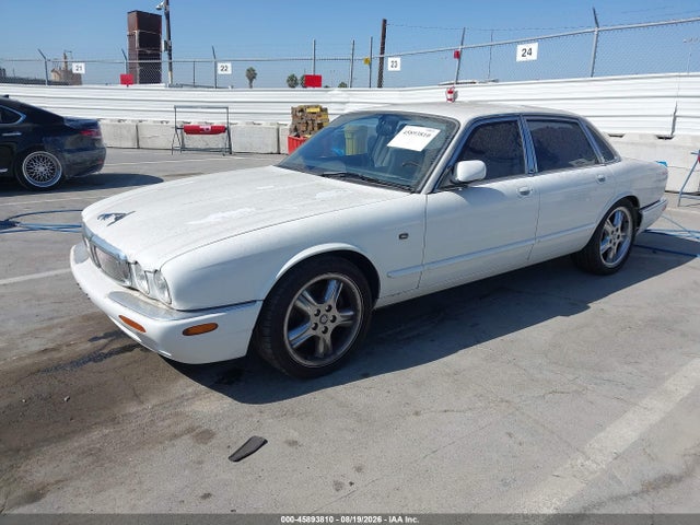 45893810 :رقم المزاد ، SAJPX1844XC858198 vin ، 1999 Jaguar Xjr مزاد بيع