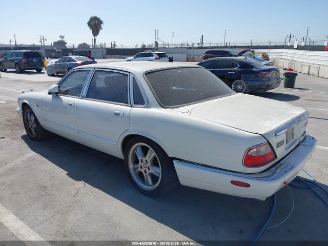 45893810 :رقم المزاد ، SAJPX1844XC858198 vin ، 1999 Jaguar Xjr مزاد بيع