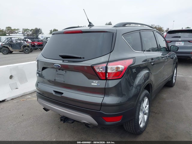 Ford ESCAPE SE 2018 1FMCU9GD8JUB61099 Image 4