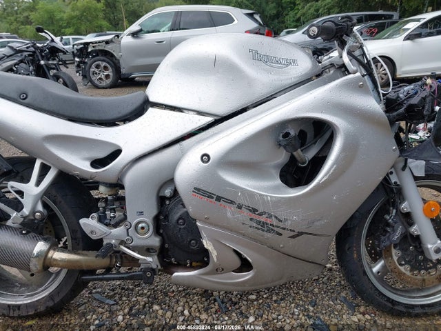 45893824 :رقم المزاد ، SMT600FS13J170466 vin ، 2003 Triumph Motorcycle Sprint St مزاد بيع