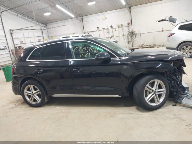 Auction sale of the 2021 Audi Q5 Premium 55 Tfsi E Quattro S Tronic, vin: WA1G2AFY9M2026323, lot number: 45893829