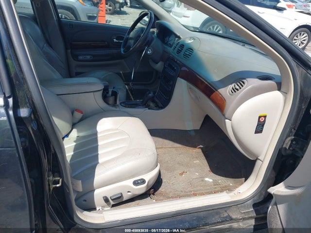 2002 Chrysler Concorde Limited მანქანა იყიდება აუქციონზე, vin: 2C3AD56G02H102203, აუქციონის ნომერი: 45893835