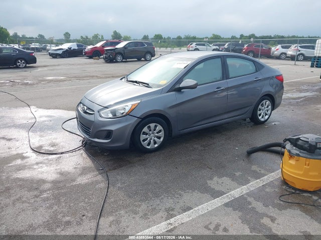 Hyundai ACCENT SE 2017 KMHCT4AE7HU277511 Image 2