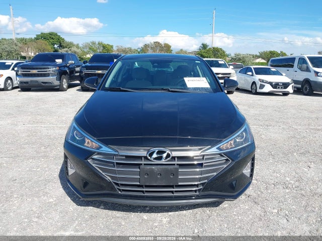 Продажа на аукционе авто 2020 Hyundai Elantra Se, vin: 5NPD74LF4LH603366, номер лота: 45893855