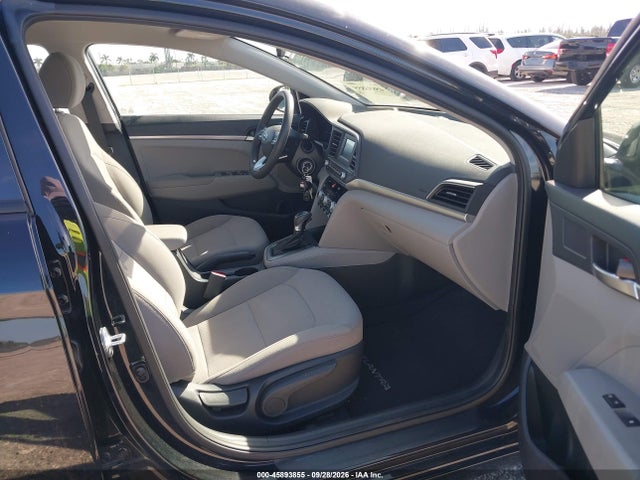 Продажа на аукционе авто 2020 Hyundai Elantra Se, vin: 5NPD74LF4LH603366, номер лота: 45893855
