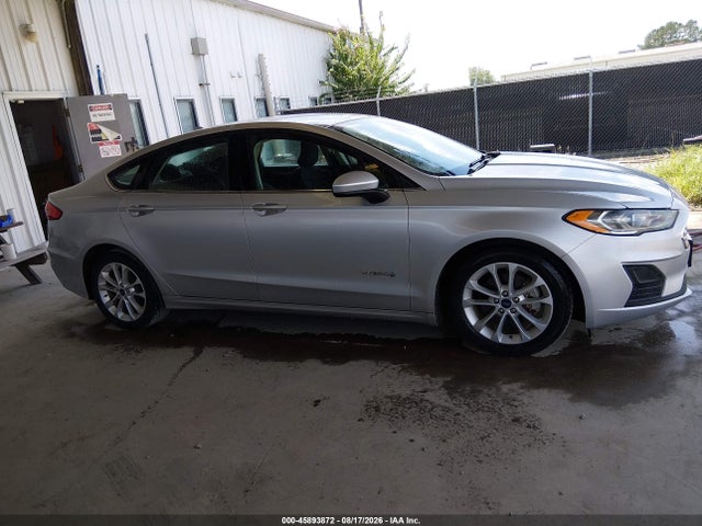 Продажа на аукционе авто 2019 Ford Fusion Hybrid Se, vin: 3FA6P0LU9KR115726, номер лота: 45893872
