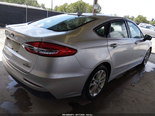 Продажа на аукционе авто 2019 Ford Fusion Hybrid Se, vin: 3FA6P0LU9KR115726, номер лота: 45893872