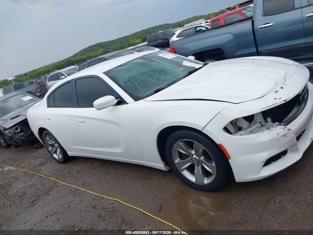 2015 Dodge Charger Se მანქანა იყიდება აუქციონზე, vin: 2C3CDXBG0FH806109, აუქციონის ნომერი: 45893883