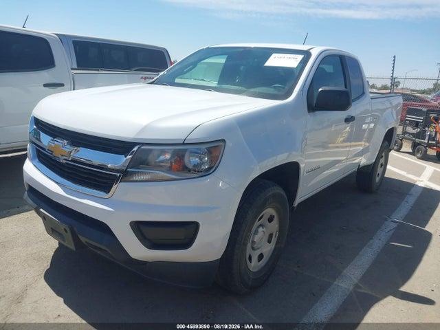 Chevrolet Colorado Wt 2018 1GCHSBEA1J1240485 Image 2