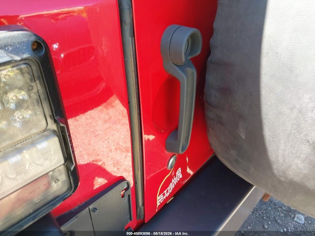 2016 Jeep Wrangler Unlimited Freedom მანქანა იყიდება აუქციონზე, vin: 1C4BJWDG5GL193710, აუქციონის ნომერი: 45893896